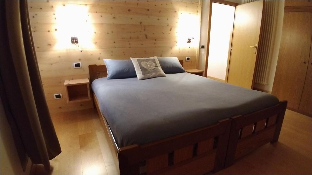 Ferienwohnung Casa Micei Teser im Fleimtal Exterior foto